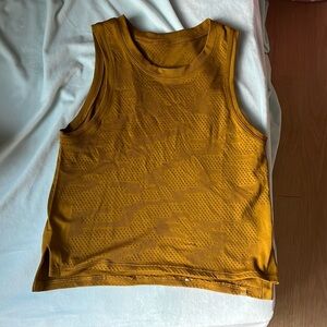 Lululemon train to be tank brown size 2